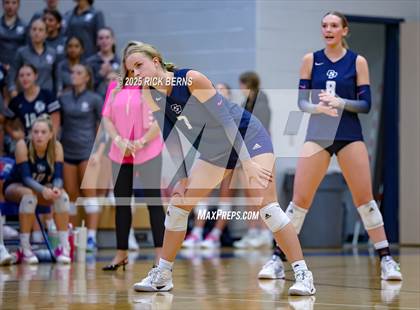 Thumbnail 1 in Oak Ridge vs College Park photogallery.