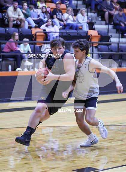 Thumbnail 2 in McLeod @ Gary (Scrimmage) photogallery.