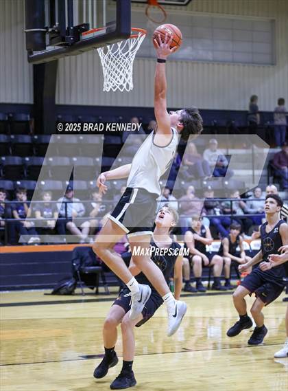 Thumbnail 1 in McLeod @ Gary (Scrimmage) photogallery.