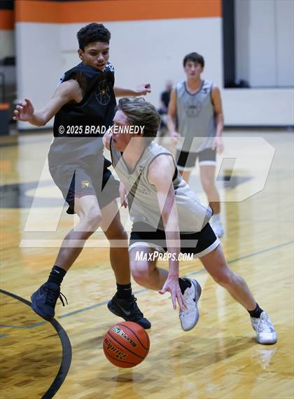 Thumbnail 3 in McLeod @ Gary (Scrimmage) photogallery.