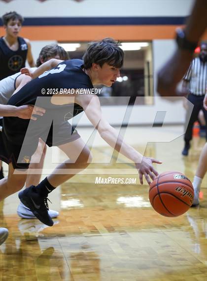 Thumbnail 3 in McLeod @ Gary (Scrimmage) photogallery.