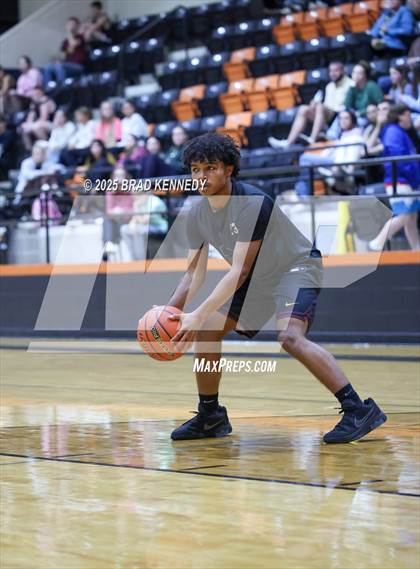 Thumbnail 1 in McLeod @ Gary (Scrimmage) photogallery.