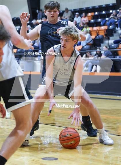 Thumbnail 3 in McLeod @ Gary (Scrimmage) photogallery.