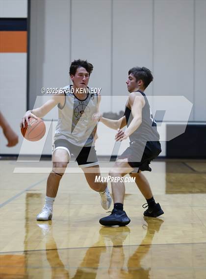 Thumbnail 3 in McLeod @ Gary (Scrimmage) photogallery.