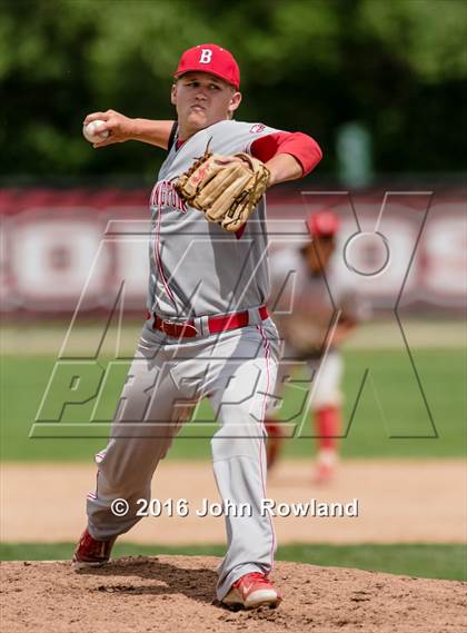 Thumbnail 1 in Barrington vs. Prairie Ridge (IHSA 4A Regional Final) photogallery.