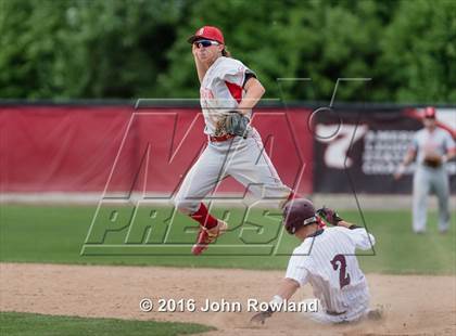 Thumbnail 2 in Barrington vs. Prairie Ridge (IHSA 4A Regional Final) photogallery.