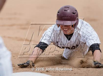 Thumbnail 2 in Barrington vs. Prairie Ridge (IHSA 4A Regional Final) photogallery.