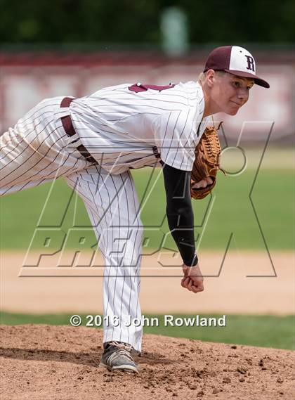 Thumbnail 2 in Barrington vs. Prairie Ridge (IHSA 4A Regional Final) photogallery.