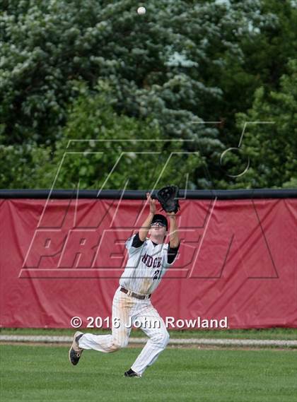 Thumbnail 3 in Barrington vs. Prairie Ridge (IHSA 4A Regional Final) photogallery.