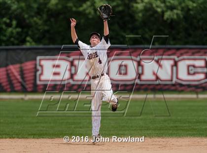 Thumbnail 1 in Barrington vs. Prairie Ridge (IHSA 4A Regional Final) photogallery.
