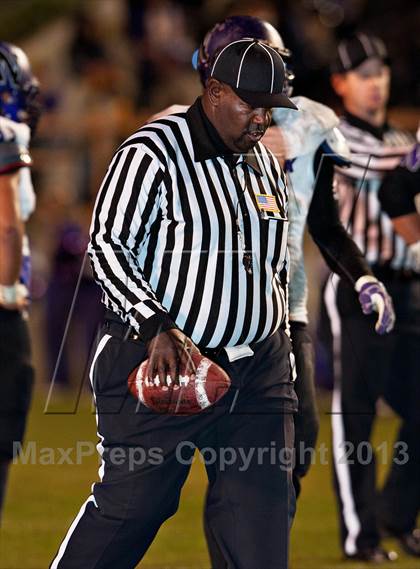 Thumbnail 2 in Norwalk vs. La Serna (CIF SS Southeast Division Final) photogallery.
