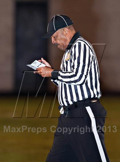 Thumbnail 2 in Norwalk vs. La Serna (CIF SS Southeast Division Final) photogallery.