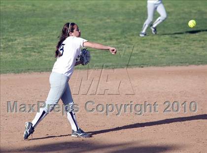 Thumbnail 3 in Crescenta Valley @ Burbank (Game 2) photogallery.