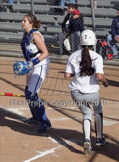 Thumbnail 2 in Crescenta Valley @ Burbank (Game 2) photogallery.