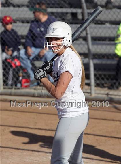 Thumbnail 3 in Crescenta Valley @ Burbank (Game 2) photogallery.