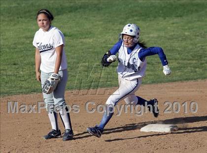 Thumbnail 2 in Crescenta Valley @ Burbank (Game 2) photogallery.
