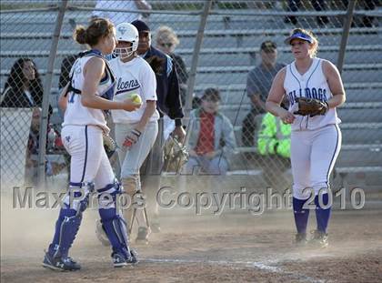 Thumbnail 2 in Crescenta Valley @ Burbank (Game 2) photogallery.