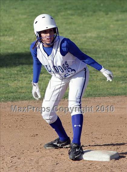 Thumbnail 1 in Crescenta Valley @ Burbank (Game 2) photogallery.