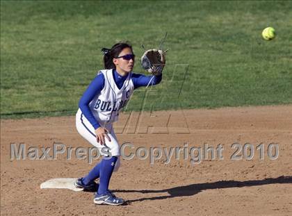 Thumbnail 1 in Crescenta Valley @ Burbank (Game 2) photogallery.