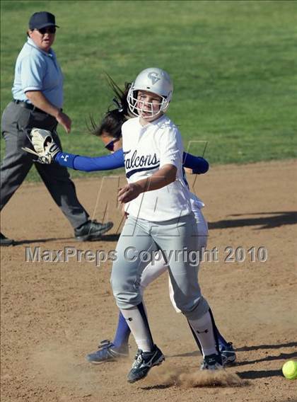 Thumbnail 2 in Crescenta Valley @ Burbank (Game 2) photogallery.