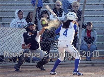Thumbnail 2 in Crescenta Valley @ Burbank (Game 2) photogallery.