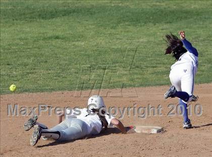 Thumbnail 1 in Crescenta Valley @ Burbank (Game 2) photogallery.