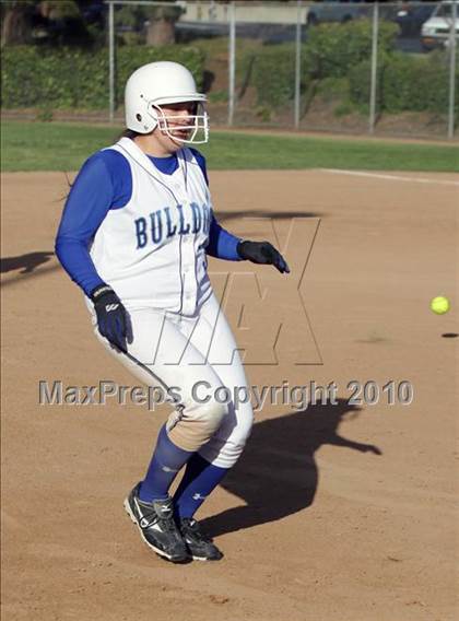 Thumbnail 2 in Crescenta Valley @ Burbank (Game 2) photogallery.