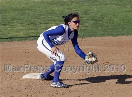 Thumbnail 3 in Crescenta Valley @ Burbank (Game 2) photogallery.