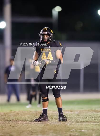 Thumbnail 1 in Roosevelt @ San Fernando (CIF LA City Section D2 2nd Round) photogallery.