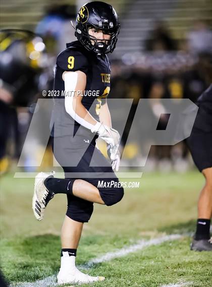 Thumbnail 1 in Roosevelt @ San Fernando (CIF LA City Section D2 2nd Round) photogallery.
