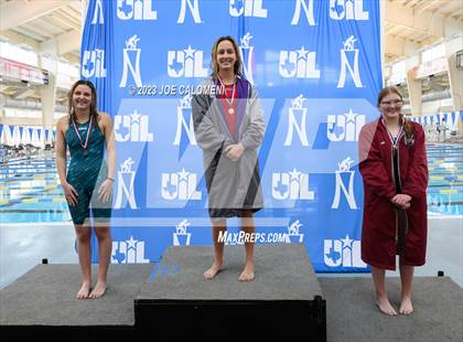 Thumbnail 2 in UIL 14-4A DISTRICT CHAMPIONSHIP AWARDS photogallery.