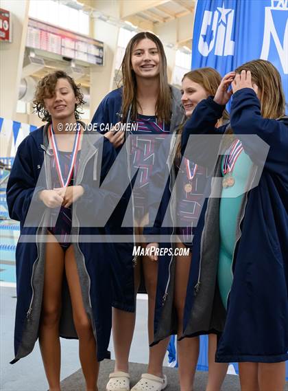 Thumbnail 1 in UIL 14-4A DISTRICT CHAMPIONSHIP AWARDS photogallery.