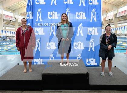 Thumbnail 1 in UIL 14-4A DISTRICT CHAMPIONSHIP AWARDS photogallery.