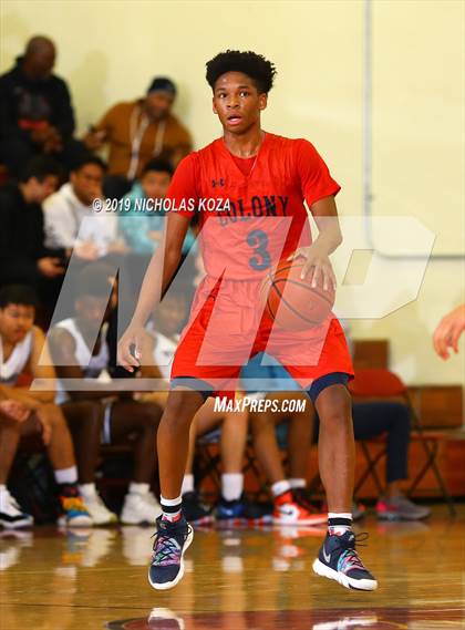 Thumbnail 2 in Colony vs. Mayfair (Harvey Kitani Classic) photogallery.