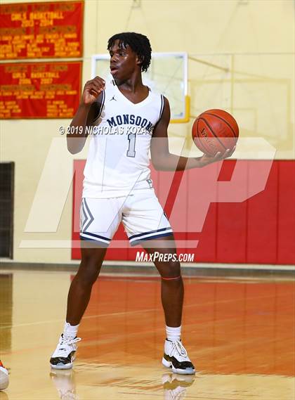 Thumbnail 1 in Colony vs. Mayfair (Harvey Kitani Classic) photogallery.