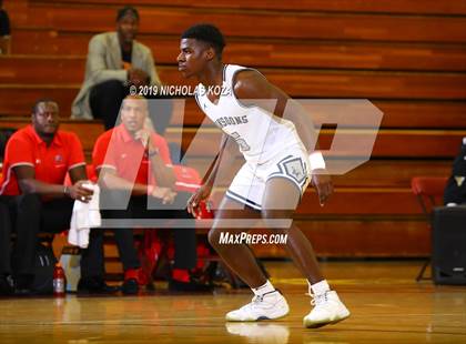 Thumbnail 1 in Colony vs. Mayfair (Harvey Kitani Classic) photogallery.