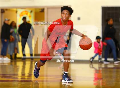 Thumbnail 1 in Colony vs. Mayfair (Harvey Kitani Classic) photogallery.