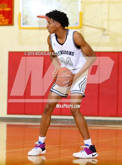 Thumbnail 2 in Colony vs. Mayfair (Harvey Kitani Classic) photogallery.