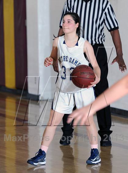 Thumbnail 2 in Notre Dame vs. Hart (La Canada Tournament) photogallery.