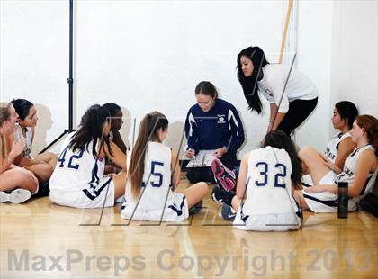 Thumbnail 3 in Notre Dame vs. Hart (La Canada Tournament) photogallery.