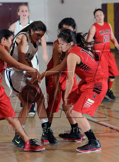 Thumbnail 2 in Notre Dame vs. Hart (La Canada Tournament) photogallery.