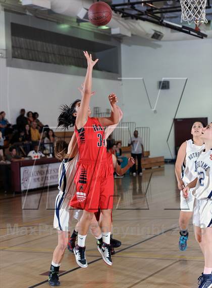 Thumbnail 3 in Notre Dame vs. Hart (La Canada Tournament) photogallery.
