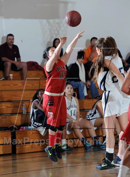 Thumbnail 1 in Notre Dame vs. Hart (La Canada Tournament) photogallery.