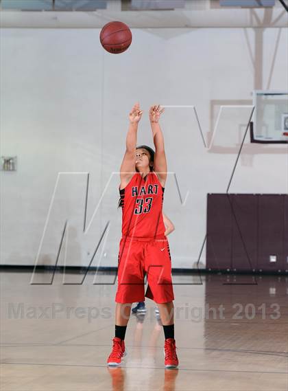 Thumbnail 3 in Notre Dame vs. Hart (La Canada Tournament) photogallery.