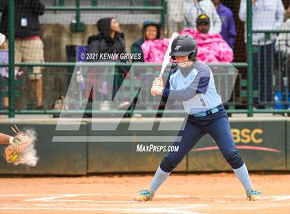 Thumbnail 1 in Dacula vs. Pope photogallery.