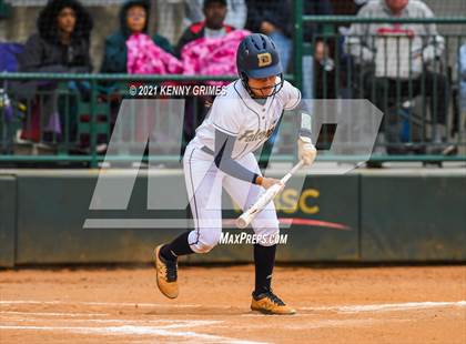 Thumbnail 3 in Dacula vs. Pope photogallery.