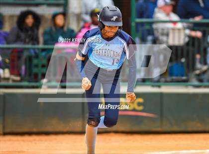 Thumbnail 1 in Dacula vs. Pope photogallery.