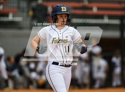 Thumbnail 3 in Dacula vs. Pope photogallery.