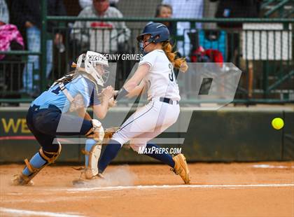Thumbnail 1 in Dacula vs. Pope photogallery.