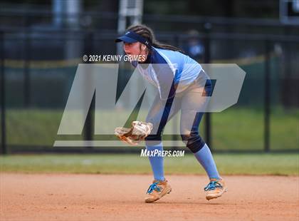 Thumbnail 1 in Dacula vs. Pope photogallery.